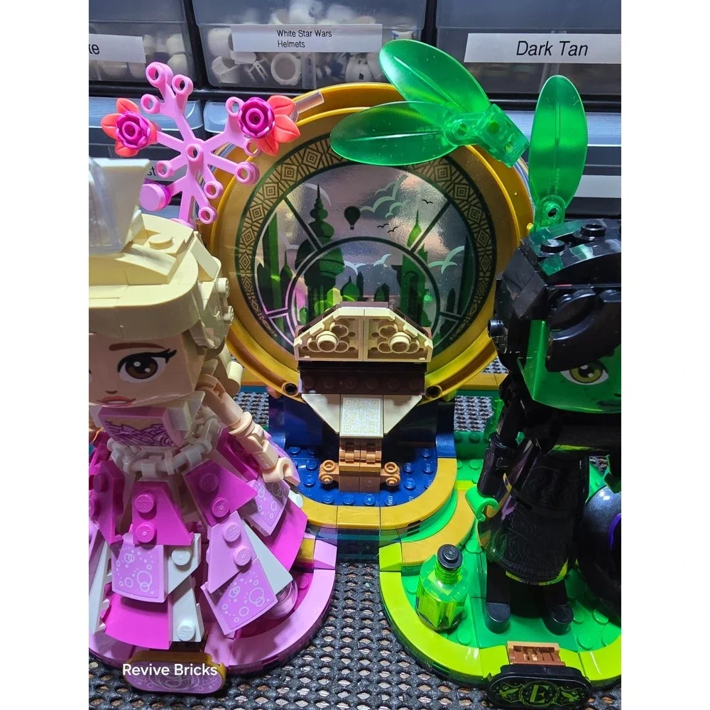 LEGO WICKED ELPHABA & GLINDA FIGURES PLAYSET 75682 | 6512676 | 100% Complete